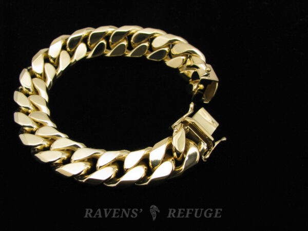 18K heavy curb link bracelet