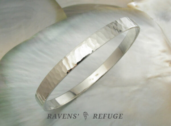 6mm hammered white gold bangle