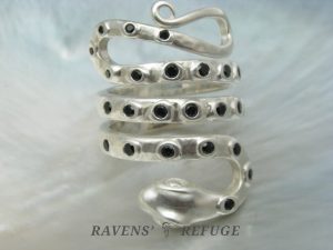 snake ring with onyx