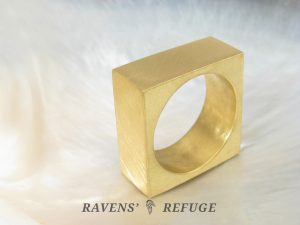 square gold band
